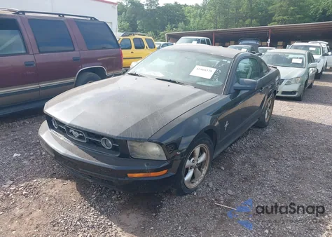 2007 Ford Mustang V6 Deluxe/V6 Premium z USA, uszkodzony, nr VIN 1ZVFT80N075219112
